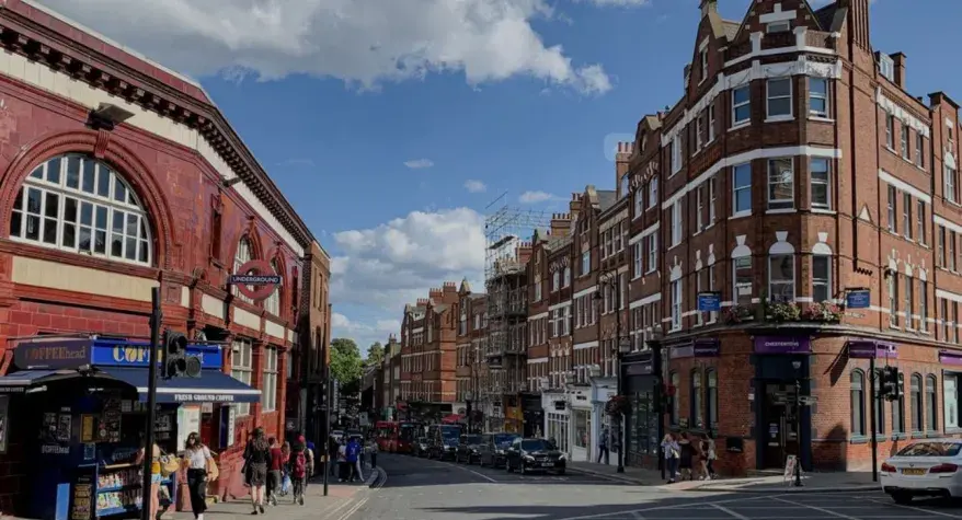 Electrician in Hamstead